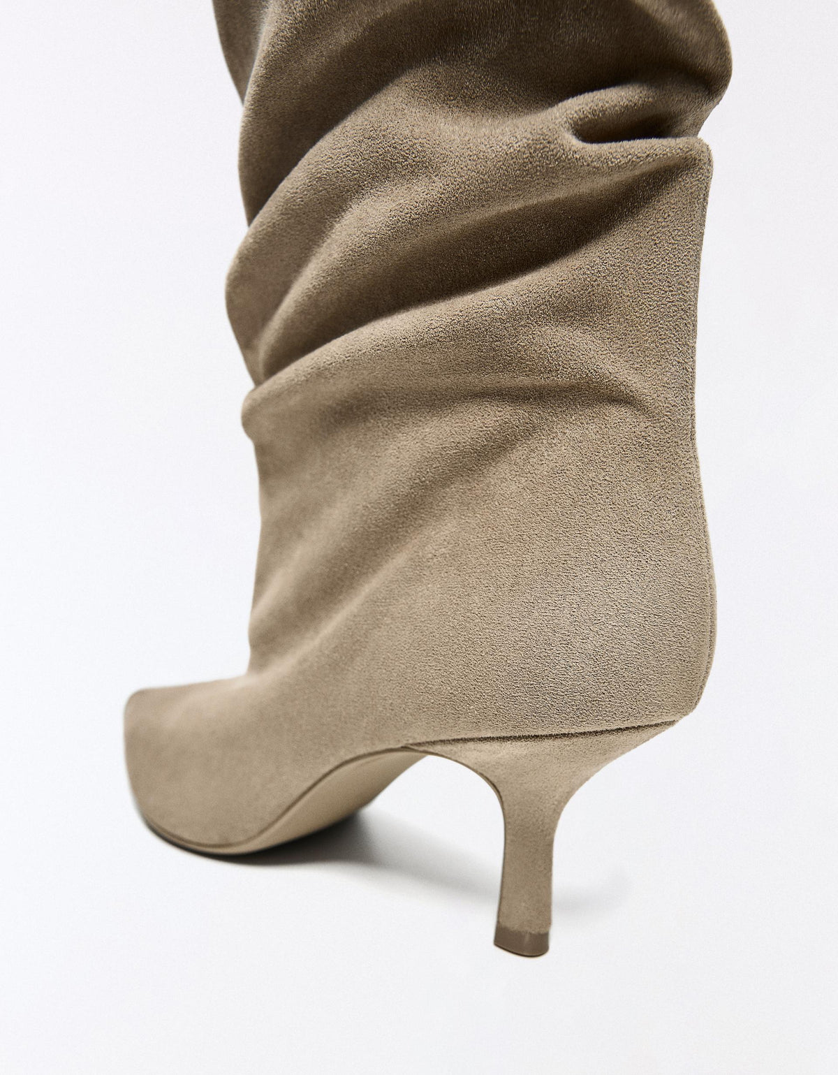 Kitten-Heel-Boots